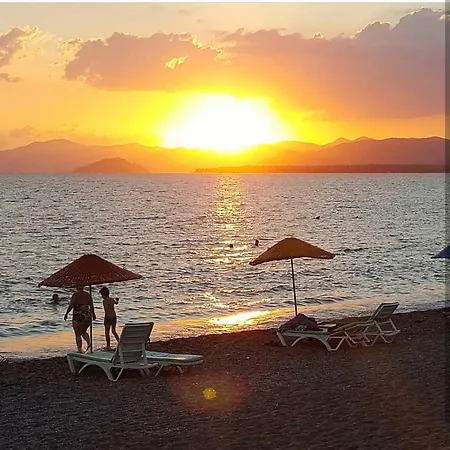 Deniz Hotel 3*